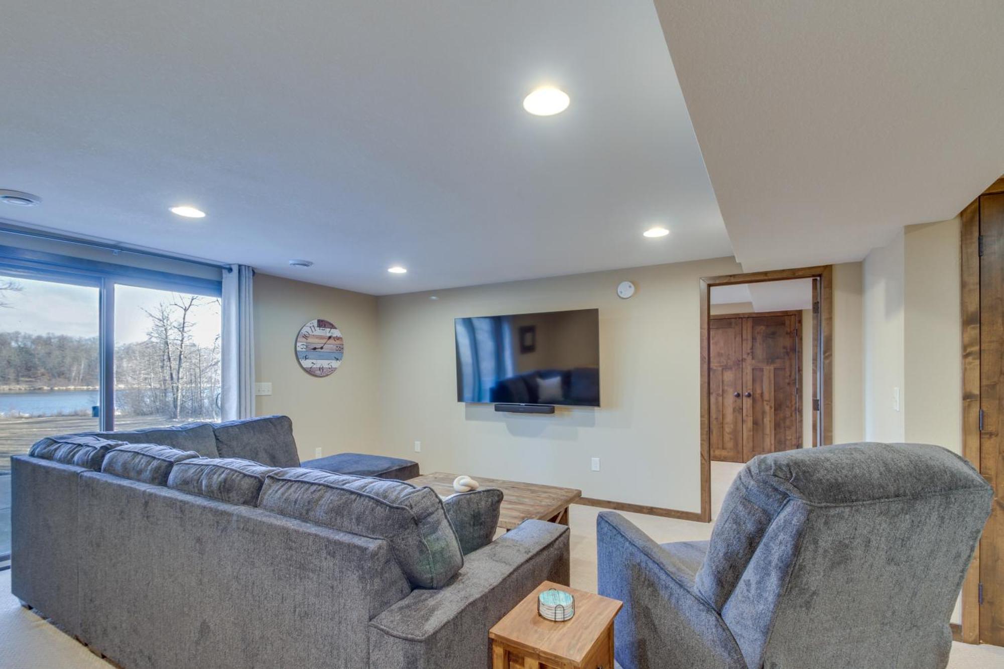 Beautiful Breezy Point Home With Beach And Dock! Pequot Lakes Εξωτερικό φωτογραφία